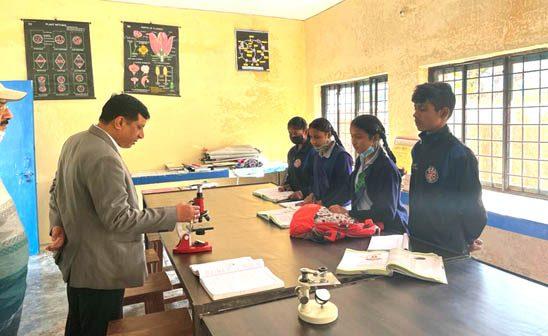 Director General School Education Banshidhar Tiwari inspected various inter colleges, upper primary and primary schools