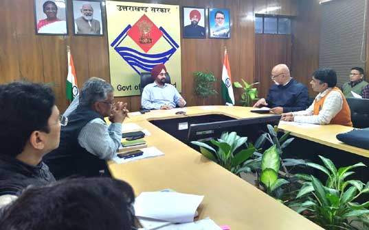 Chief Secretary Dr. S.S. Sandhu directs officials to make 'Apni Sarkar App' user friendly and smartphone friendly