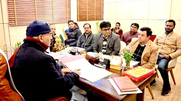 Cabinet Minister Ganesh Joshi took a meeting of officials of the Electricity Department related to Mussoorie Assembly Constituency