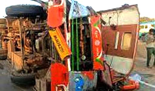 Mumbai_Road Accident_Tourist Bus