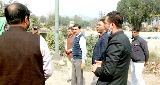 District Magistrate Vinay Shankar Pandey conducted a comprehensive inspection of the entire fair area in view of Sharadiya Kanwar/Mahashivratri festival