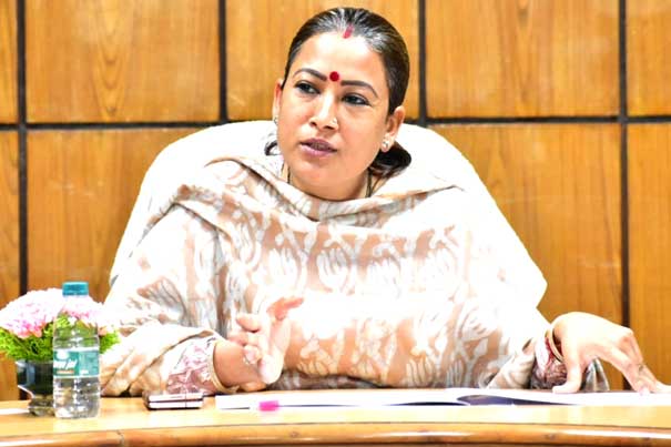 Food Minister Rekha Arya held a review meeting with departmental officers regarding preparations for wheat procurement for Rabi marketing season 2023-24