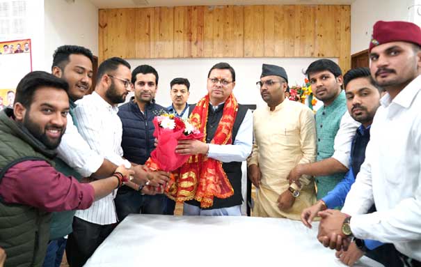 BJP Yuva Morcha office bearers met Chief Minister Pushkar Singh Dhami