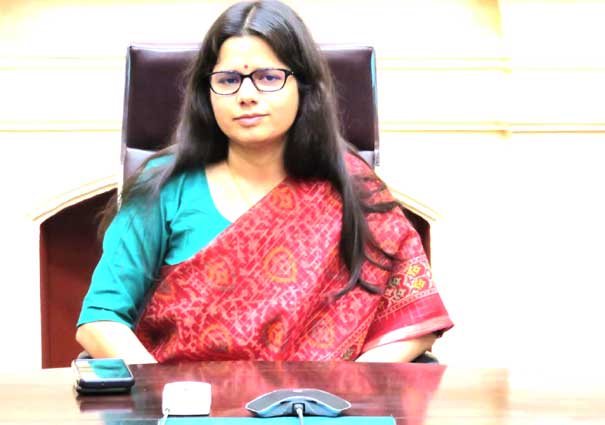 District Magistrate of Nainital district, Vandana Singh