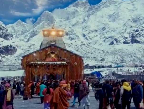 The ban on online and physical registration for Kedarnath Dham has been extended till May 15.