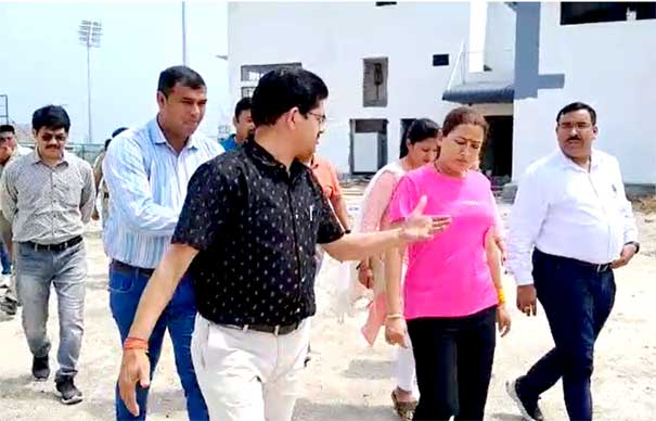 Sports Minister Rekha Arya inspected Sports Stadium Roshnabad and Hockey Stadium