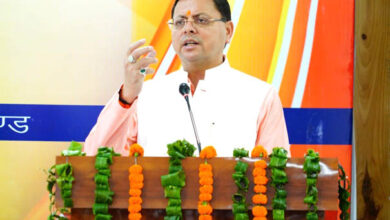 Chief Minister Dhami interacted with the beneficiaries of the Swanidhi family