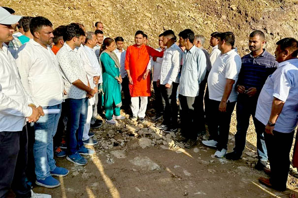 Cabinet Minister Rekha Arya did ground inspection of disaster affected areas in Haldwani, gave necessary guidelines to officials