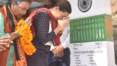 MLA Rekha Arya paid tribute to the martyrs in Chanoda, celebrated Martyr's Day