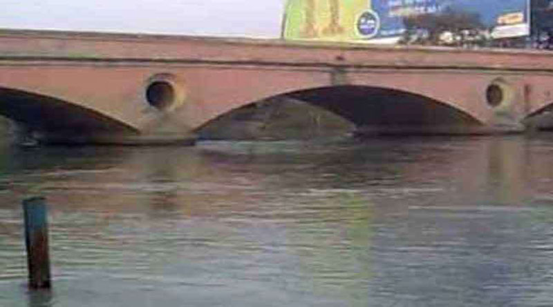 गंगनहर में पिता-पुत्र समेत तीन डूबे, एक शव मिला