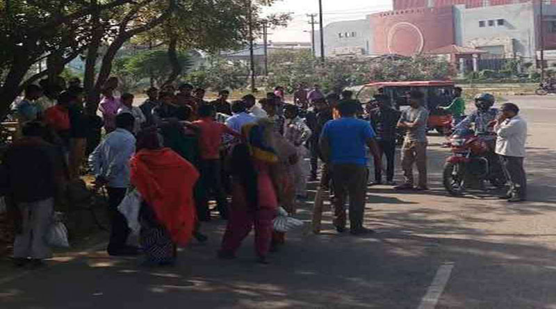 फैक्ट्री में ड्यूटी को जा रही दो युवतियों को ट्रक ने कुचला, मौत