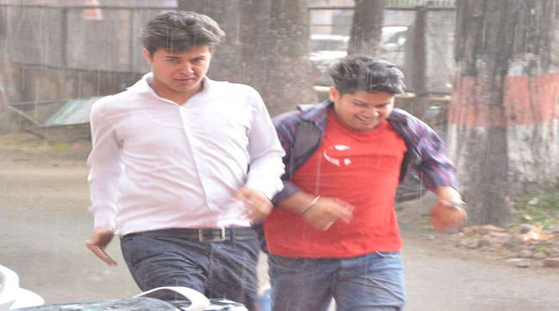 उत्तराखंड की हवाएं हुर्इ सर्द, पहाड़ में बारिश और बर्फबारी उत्तराखंड की हवाएं हुर्इ सर्द, पहाड़ में बारिश और बर्फबारी