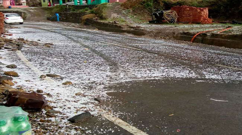 आकाशीय बिजली से एक की मौत, 24 घंटों में बारिश और ओलावृष्टि की चेतावनी