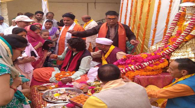 बदरीनाथ के कपाट खुलने की प्रक्रिया शुरू, ऋषिकेश पहुंचा गाडू घड़ा बदरीनाथ के कपाट खुलने की प्रक्रिया शुरू, ऋषिकेश पहुंचा गाडू घड़ा