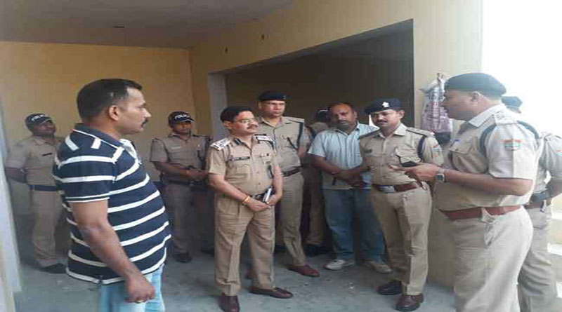 भगवानपुर में कुल्हाड़ी से काटकर परिवार के तीन लोगों की हत्या भगवानपुर में कुल्हाड़ी से काटकर परिवार के तीन लोगों की हत्या