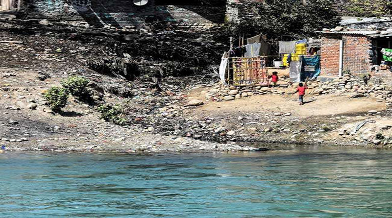 हरि के द्वार में गंगा बीमार, सिस्टम लाचार; दावे बेशुमार