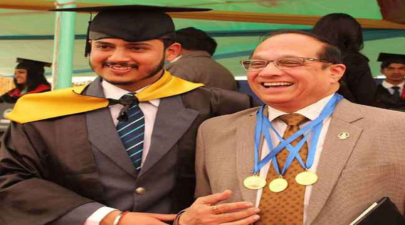 दस साल से बारिश की बूंदे सहेज रहे हैं यह भूवैज्ञानिक