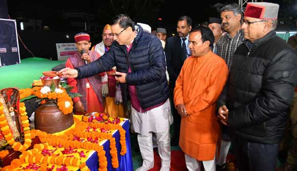 Chief Minister Dhami participated in the Kothig Uttarakhand Festival organized by the 10-day Akhil Garhwal Sabha Dehradun