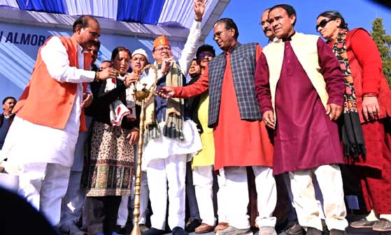 Chief Minister Dhami participated in the Livelihood Festival organized in Almora