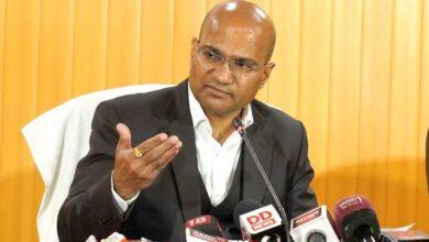 जोशीमठ क्षेत्र में हो रहे भूधंसाव व भूस्खलन के सम्बन्ध में आज अपर मुख्य सचिव आनन्दवर्धन की अध्यक्षता में हुई उच्चाधिकार प्राप्त समिति की बैठक