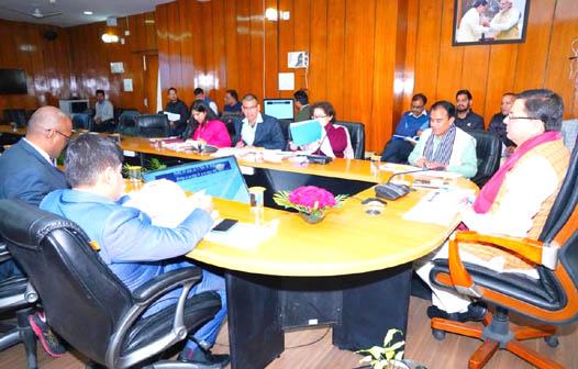 Necessary guidelines given to officers during the meeting of Uttarakhand State Cooperative Banks