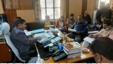 अपर जिलाधिकारी वित्त एवं राजस्व के.के मिश्रा ने चिकित्सालय में उपलब्ध सुविधाओं की जानकारी प्राप्त की