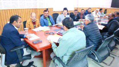 District Magistrate Mayur Dixit took a review meeting for the successful implementation of the announcements of development schemes made by Chief Minister Dhami through various departments in the district.