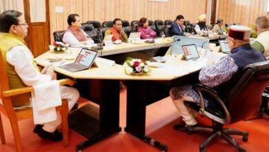 मुख्यमंत्री आवास में मुख्यमंत्री पुष्कर सिंह धामी की अध्यक्षता में हुई मंत्रिमंडल की बैठक, कुल 52 निर्णय लिए गए