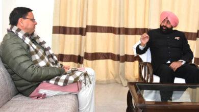 मुख़्यमंत्री धामी ने गैरसैंण में राज्यपाल लेफ्टिनेंट जनरल गुरमीत सिंह (से.नि.) से की शिष्टाचार भेंट