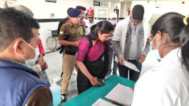 District Magistrate Reena Joshi did a ground inspection of the base hospital at Pithoragarh