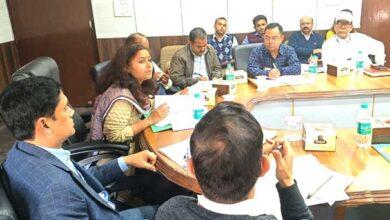 सीडीओ सुश्री झरना कमठान ने की जिला योजना/राज्य योजना/केन्द्र पोषित/वाह्य सहायतित योजनाओं में विभागों द्वारा की गई प्रगति की समीक्षा