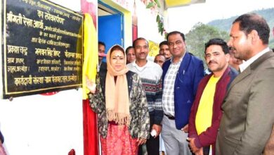 Cabinet Minister and Someshwar MLA Rekha Arya inaugurated Anganwadi Center in Jula
