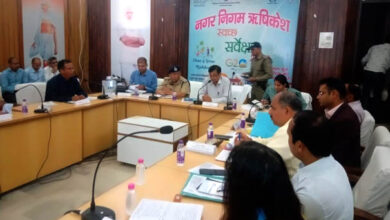 Necessary guidelines were given to the District Magistrates, Senior Superintendents of Police and officers of the concerned departments regarding Char Dham Yatra preparations and arrangements.