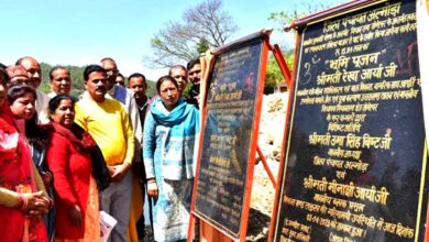 Cabinet Minister and Someshwar MLA Rekha Arya laid the foundation stone for the construction and beautification of Trivenighat and the transfer of wood stall