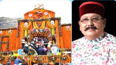 Maharaj congratulated on the opening of the doors of Lord Badri Vishal
