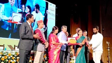 देहरादून स्थित आर्किटेक्ट को पुरानी राजपुर परियोजना के लिए रहने के माहौल में सुधार के लिए हडको बेस्ट प्रैक्टिस अवार्ड से किया गया सम्मानित