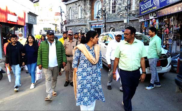 District Magistrate Mrs. Sonika did on-site inspection of ongoing construction and road improvement works in Mussoorie