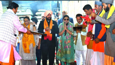 Governor Lt. General (Retd) Gurmeet Singh with his family offered prayers at Chitai Golu Temple, Jageshwar Dham and Kasar Devi Temple in Almora district