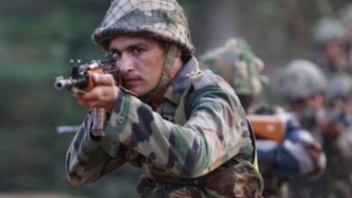 मणिपुर में सुरक्षाबलों की बड़ी कार्रवाई : उग्रवादियों के 12 बंकर किए तबाह, भारी मात्रा में गोला-बारूद बरामद