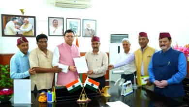 गढ़वाली कुमाऊँनी को संविधान की आठवीं अनुसूची में शामिल करवाने की मांग पर जोर