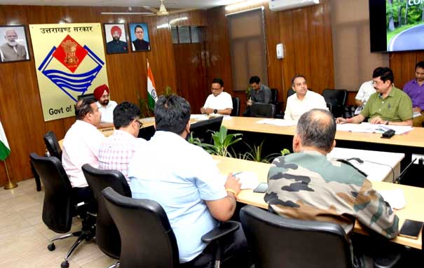 Chief Secretary gave instructions to set targets for the departments related to road construction