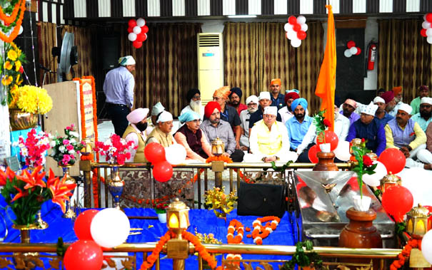 Shri Guru Singh Sabha Dehradun