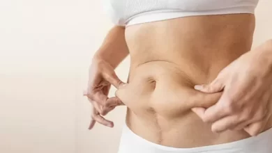 जिम में पसीना बहाने के बाद भी नहीं जा रही पेट-कमर की चर्बी, आजमायें ये जादुई ड्रिंक