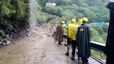 गौरीकुंड भूस्खलन : मलबे में दबी 19 लोगों की जिंदगी, तलाश में जुटी रेस्क्यू टीम, 4 शव हुए बरामद 