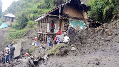 मंडी जिले के सराज में भारी बारिश का कहर, कई घर जमींदोज, 6 लोगों की मौत 