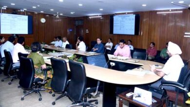 मुख्य सचिव डॉ० एस.एस. संधु ने अधिकारियों को खाद्य पदार्थों में मिलावट रोकने के लिए ठोस योजना तैयार कर मिलावटखोरों पर कठोर कार्रवाई किए जाने के दिये निर्देश