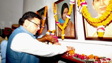 मुख्यमंत्री धामी ने उत्तराखण्ड राज्य आंदोलन के शहीदों को दी श्रद्धांजलि