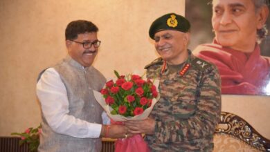 लेफ्टिनेंट जनरल (DG AFMS) दलजीत सिंह पहुंचे स्वामी राम हिमालयन विश्वविद्यालय जौलीग्रांट