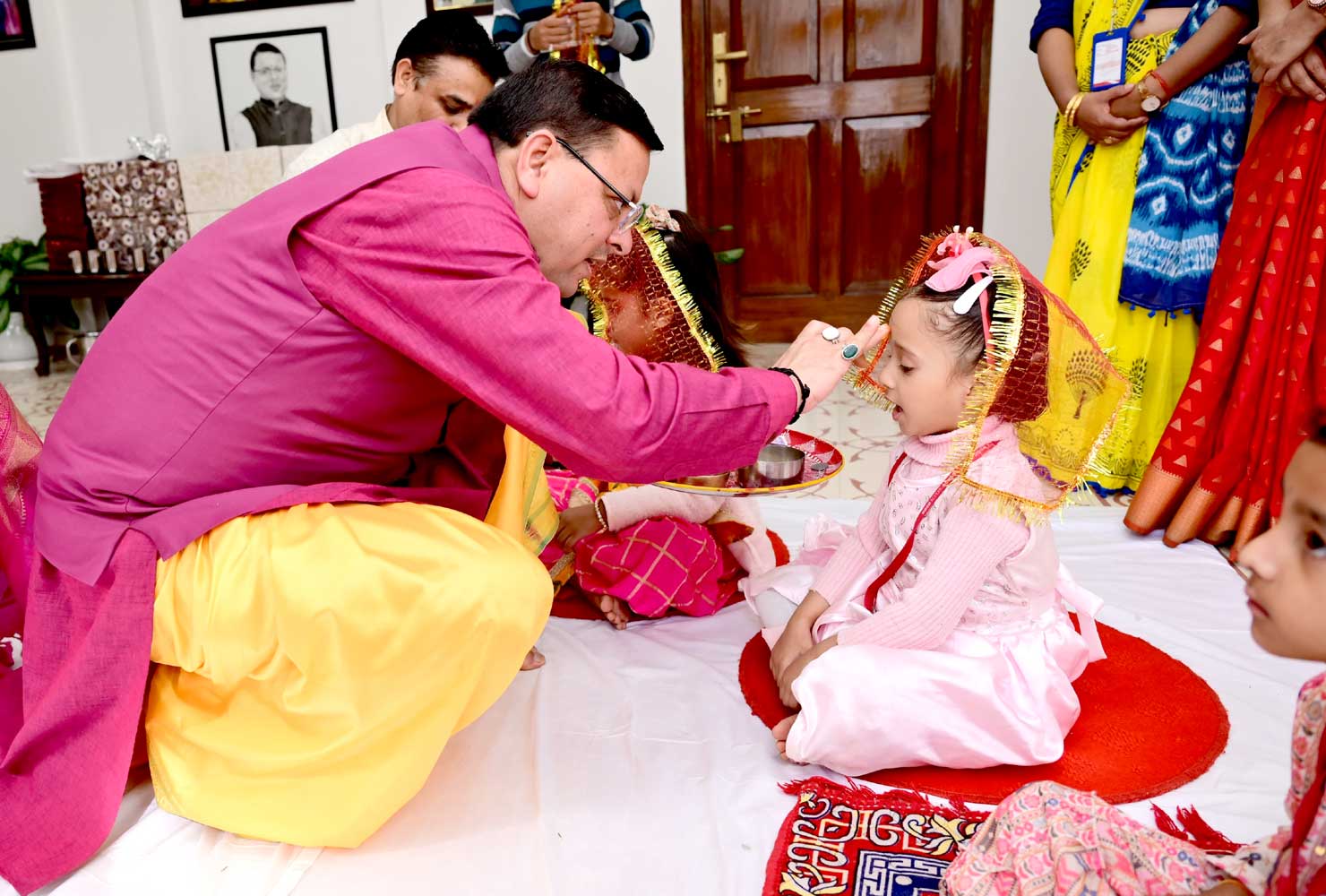 Chief Minister Dhami performed Kanya Puja