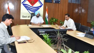 मुख्य सचिव डॉ. एस.एस. संधु ने 30 सूत्री कार्यक्रम के क्रियान्वयन प्रगति की समीक्षा की